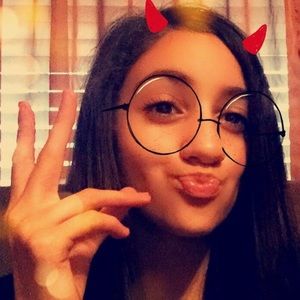 Meet your Posher, Priscilla